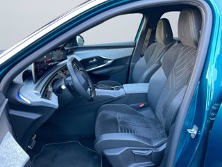 PEUGEOT 3008 1.2 hybrid gt 145cv e-dcs6