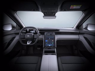 FORD Capri Style 52kWh Standard Range 170 CV RWD